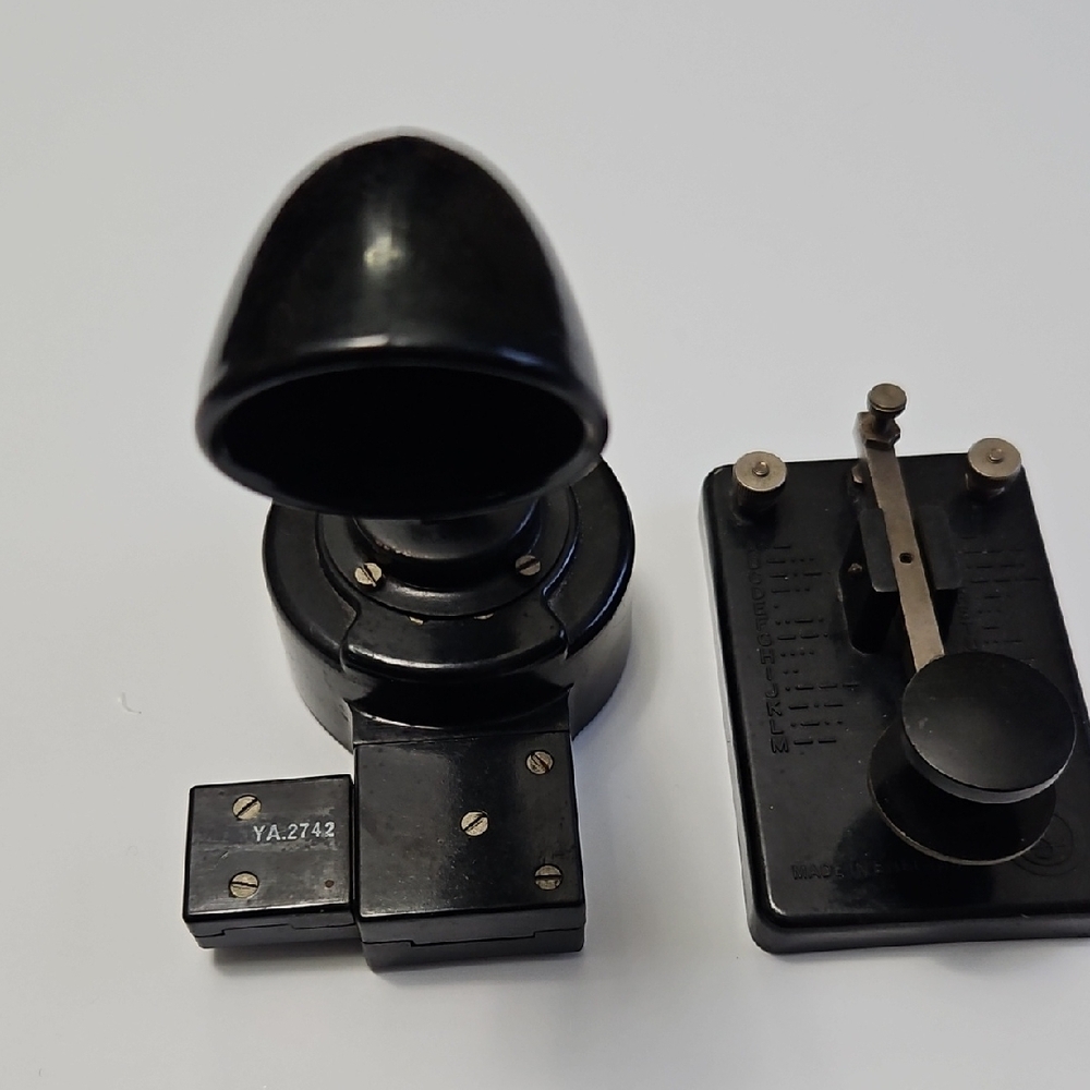 Vintage Black Telegraph Key and Sounder